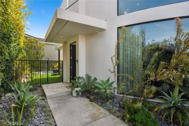 2831 Ridge Drive, Laguna Beach, CA 92651