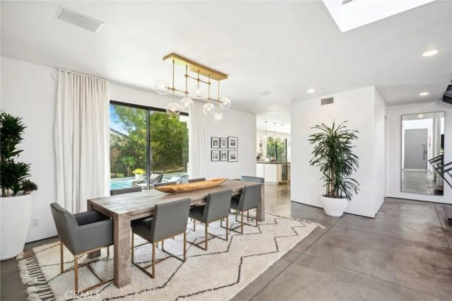 2831 Ridge Drive, Laguna Beach, CA 92651