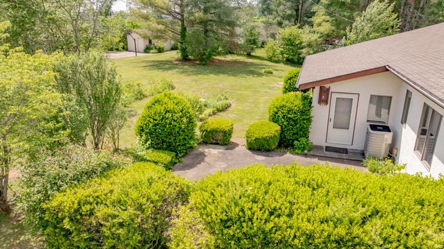 132 Alchera Avenue, Monticello, KY 42633