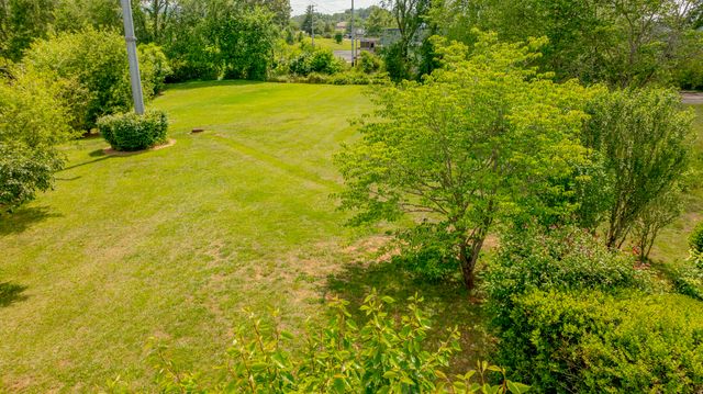 132 Alchera Avenue, Monticello, KY 42633