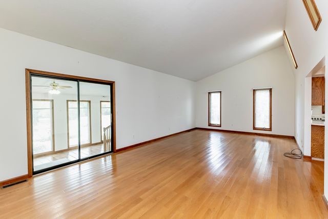 132 Alchera Avenue, Monticello, KY 42633
