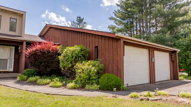 132 Alchera Avenue, Monticello, KY 42633