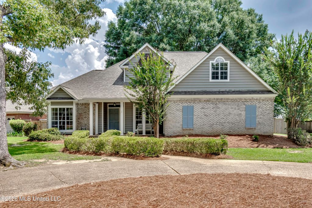 101 Darrowsby Place, Madison, MS 39110