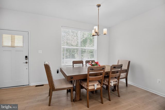 10406 SERENADE LN, Clinton, MD 20735