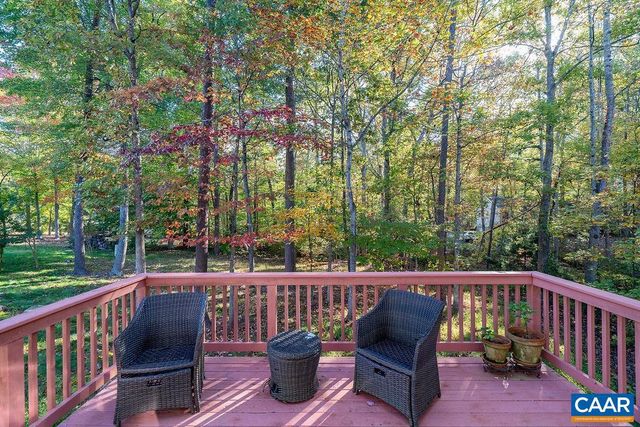 17 HATCHECHUBEE RD, Palmyra, VA 22963