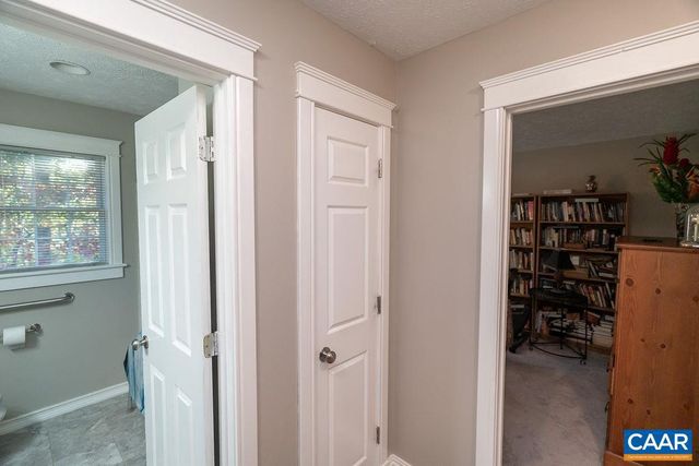 17 HATCHECHUBEE RD, Palmyra, VA 22963
