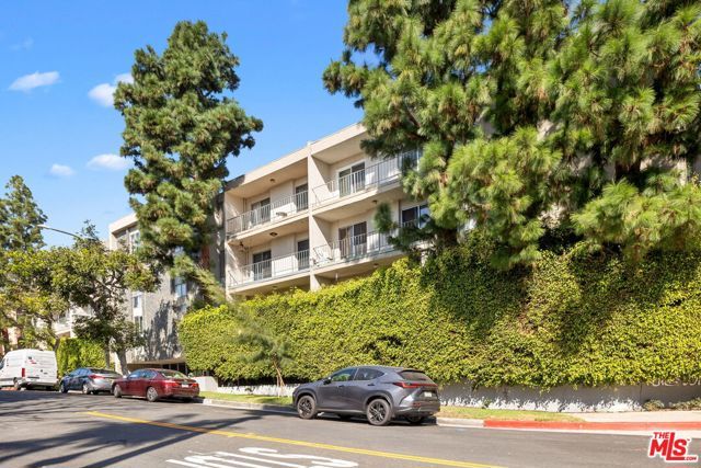 5625 Windsor Way 211, Culver City, CA 90230