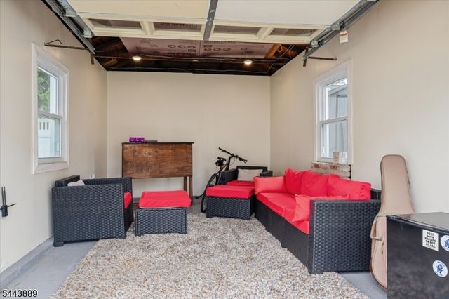 339 Myrtle Ave, Garwood Boro, NJ 07027