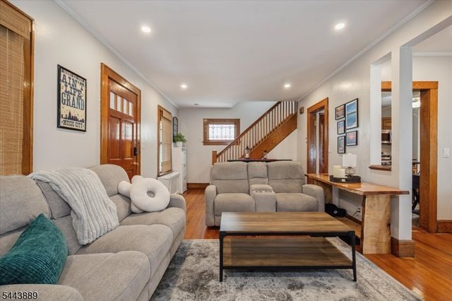 339 Myrtle Ave, Garwood Boro, NJ 07027