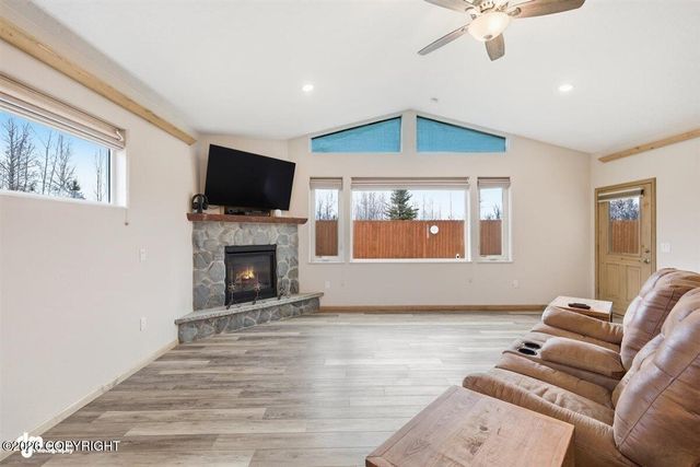 1761 S Birch Lake Dr Drive 12, Wasilla, AK 99623