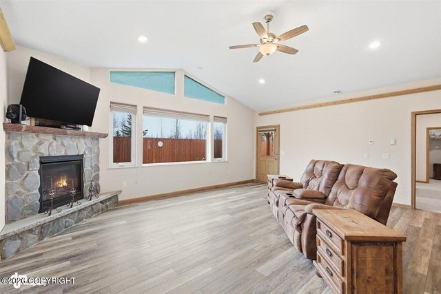 1761 S Birch Lake Dr Drive 12, Wasilla, AK 99623
