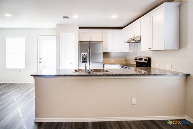 1915 Chiffchaff, New Braunfels, TX 78130