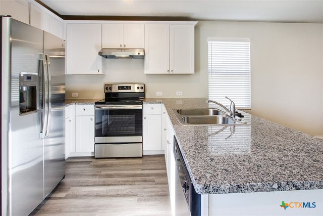 1915 Chiffchaff, New Braunfels, TX 78130