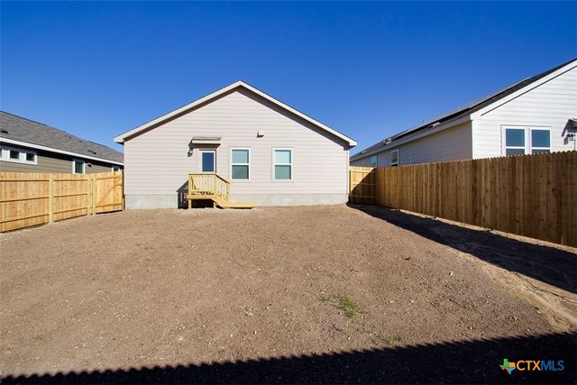 1915 Chiffchaff, New Braunfels, TX 78130