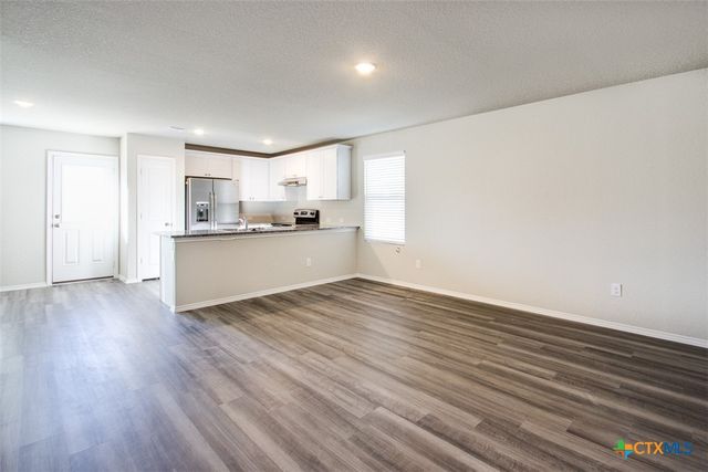 1915 Chiffchaff, New Braunfels, TX 78130