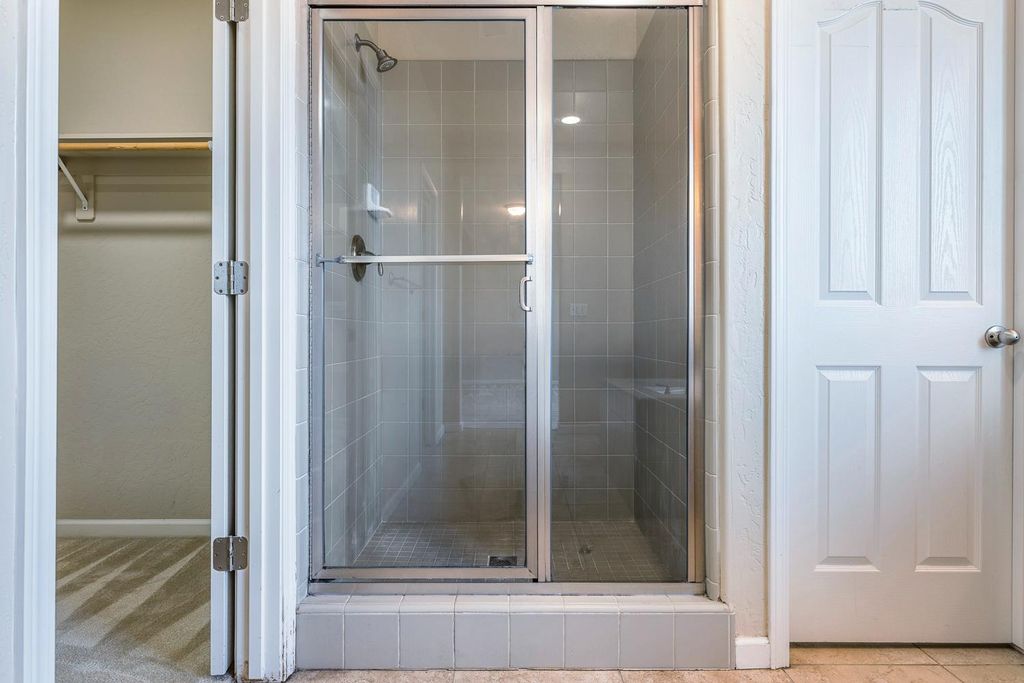 Image 16 of property listing at 10612 N Dearing Avenue, Fresno, CA 93730