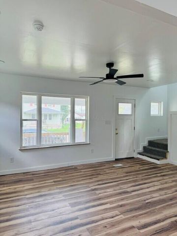35 Magnolia Avenue, Newark, OH 43055