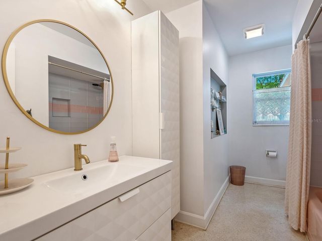 2740 BRUCE LANE, Sarasota, FL 34237