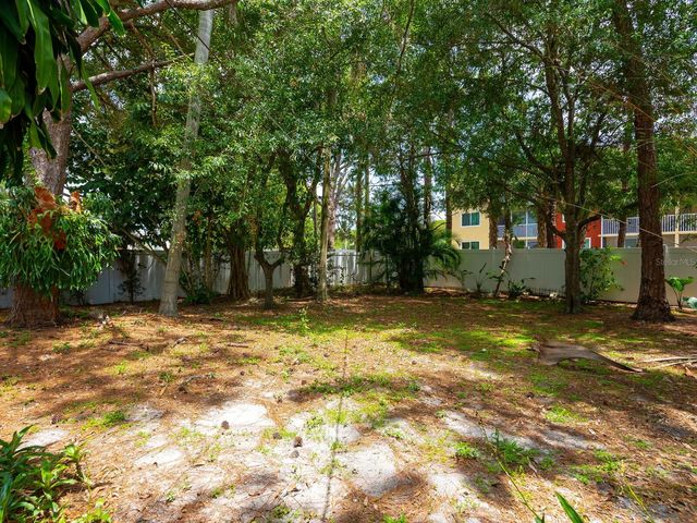 2740 BRUCE LANE, Sarasota, FL 34237