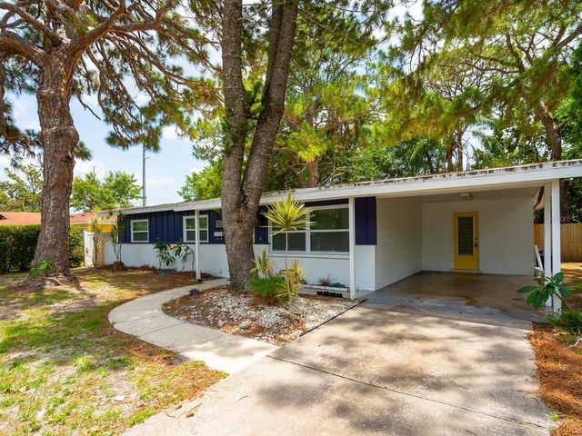 2740 BRUCE LANE, Sarasota, FL 34237
