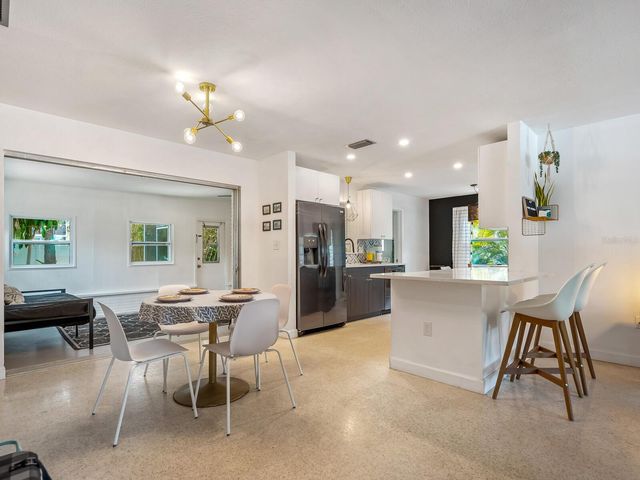 2740 BRUCE LANE, Sarasota, FL 34237