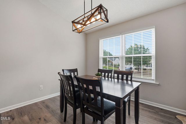 405 Dogwood Creek Place, Fuquay Varina, NC 27526