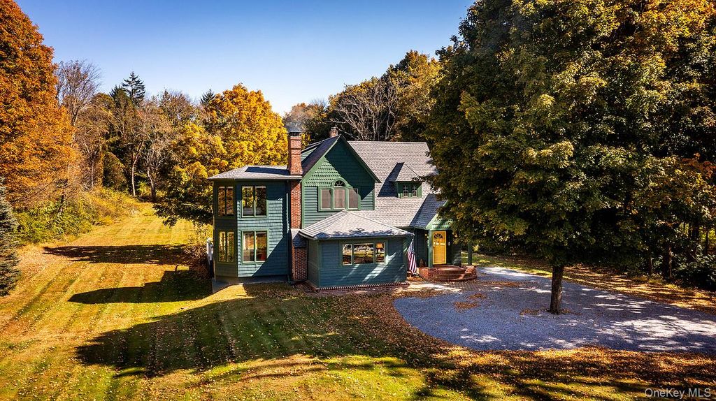 48 Verbank Road, Millbrook, NY 12545