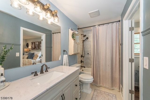 150 College View Dr, Hackettstown Town, NJ 07840