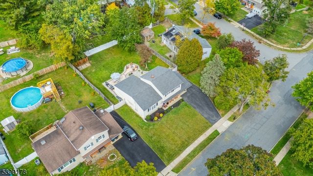 150 College View Dr, Hackettstown Town, NJ 07840