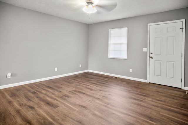 167-229 Strange Street, Stanton, KY 40380