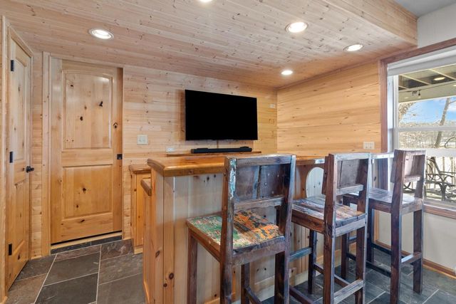 W5693 Ridge ROAD, Elkhorn, WI 53121