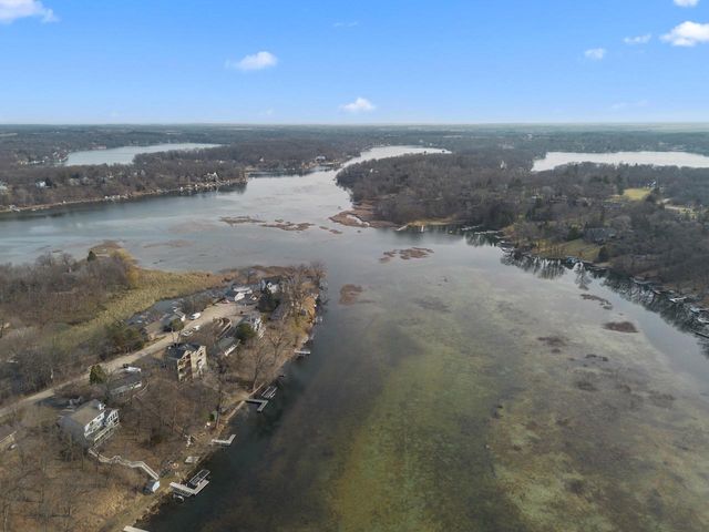 W5693 Ridge ROAD, Elkhorn, WI 53121