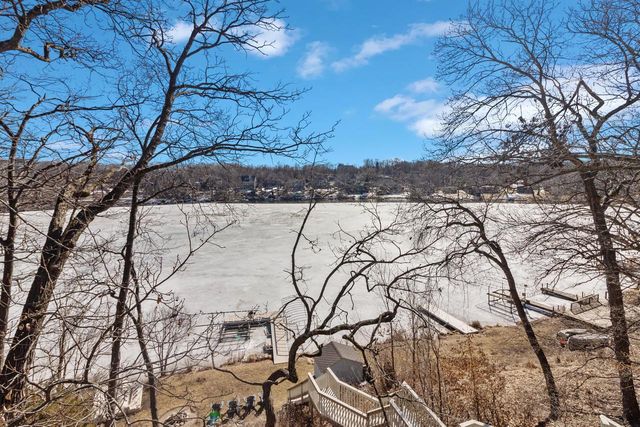 W5693 Ridge ROAD, Elkhorn, WI 53121