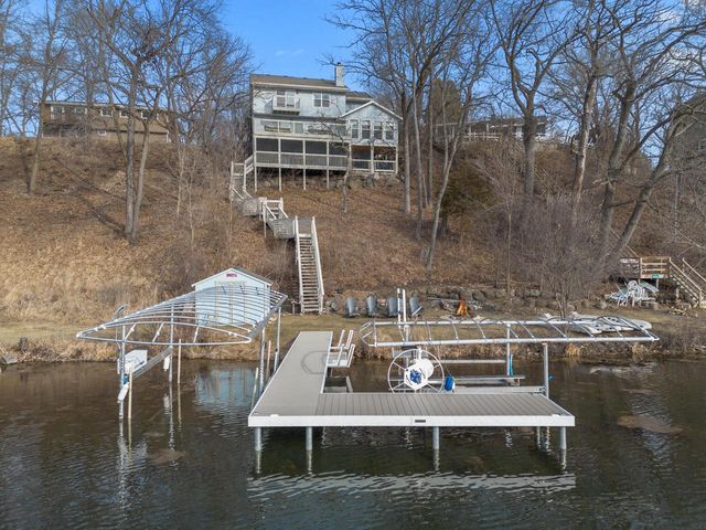 W5693 Ridge ROAD, Elkhorn, WI 53121