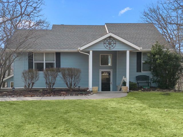 W5693 Ridge ROAD, Elkhorn, WI 53121