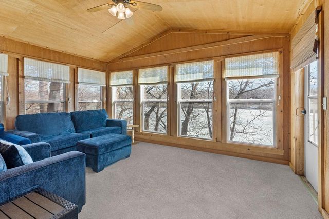 W5693 Ridge ROAD, Elkhorn, WI 53121