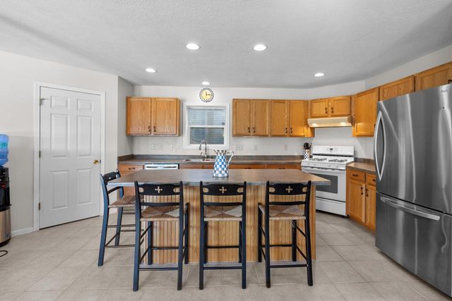 W5693 Ridge ROAD, Elkhorn, WI 53121