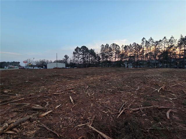 821A + 821B Pearman Dairy Road, Anderson, SC 29625
