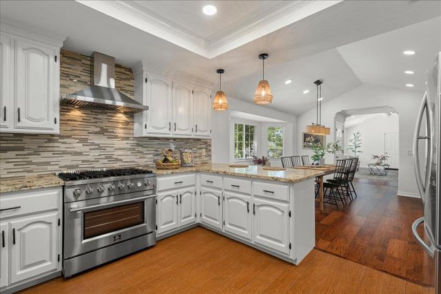 1235 Shamrock Drive, Campbell, CA 95008