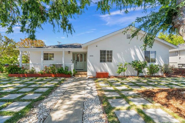 1235 Shamrock Drive, Campbell, CA 95008