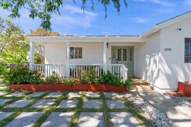 1235 Shamrock Drive, Campbell, CA 95008