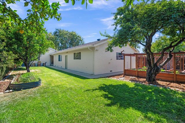 1235 Shamrock Drive, Campbell, CA 95008