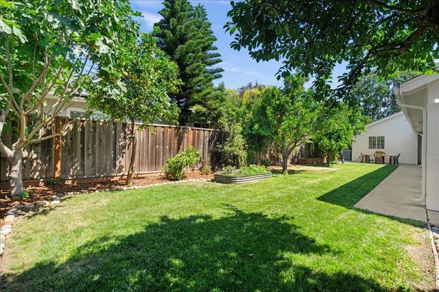 1235 Shamrock Drive, Campbell, CA 95008