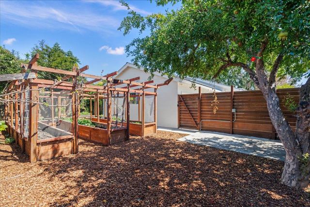 1235 Shamrock Drive, Campbell, CA 95008