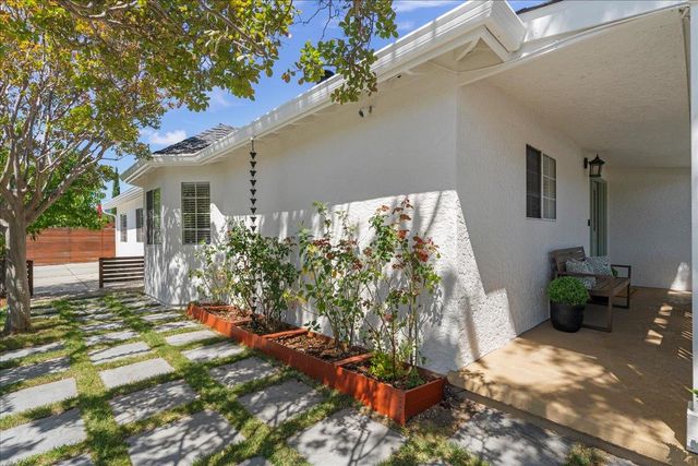 1235 Shamrock Drive, Campbell, CA 95008