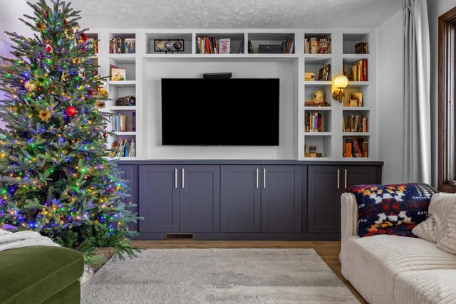 1501 10th St SW, Minot, ND 58701