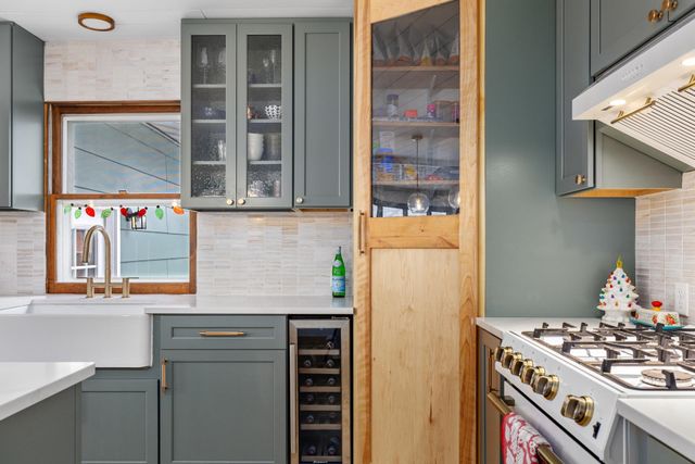 1501 10th St SW, Minot, ND 58701