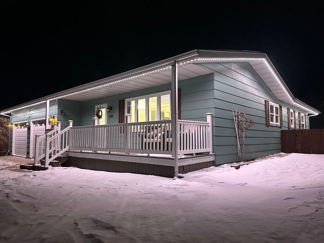 1501 10th St SW, Minot, ND 58701