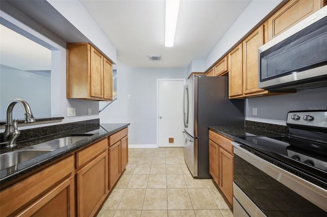 2719 CANDLEWOOD COURT, Apopka, FL 32703