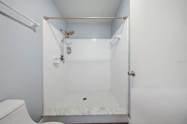 2719 CANDLEWOOD COURT, Apopka, FL 32703